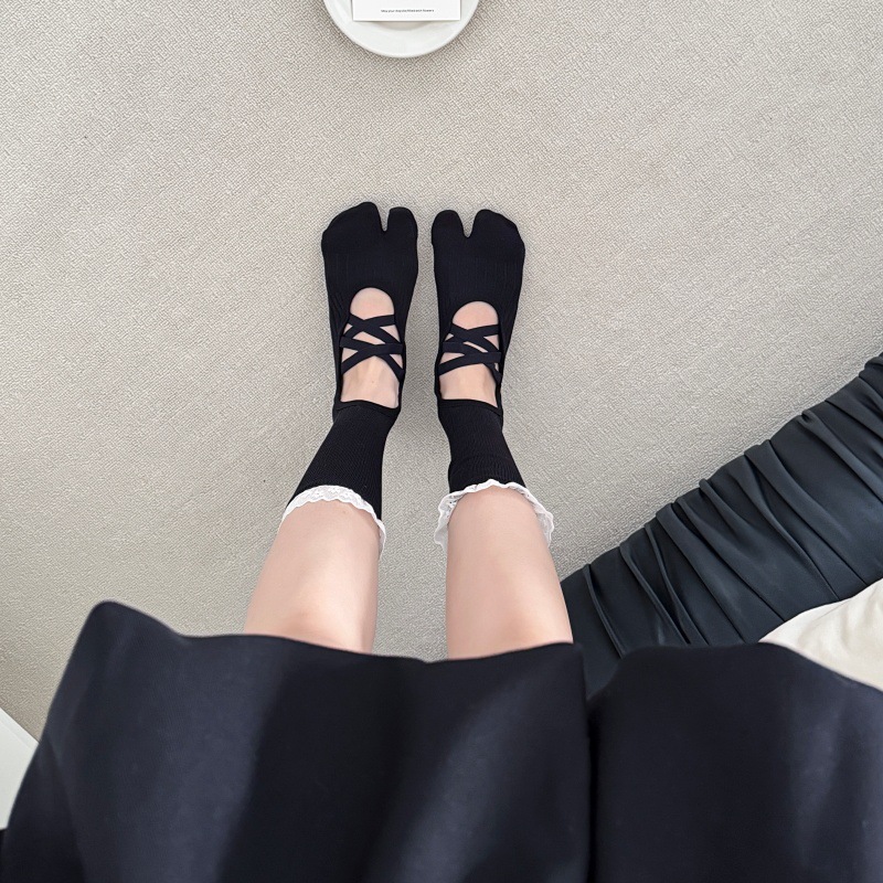 Lace Trim Split Toe Yoga Socks - Medias Para Pilates Y Yoga 评论和价格