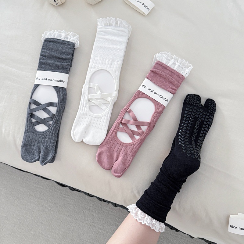 Lace Trim Split Toe Yoga Socks - Medias Para Pilates Y Yoga 评论和价格
